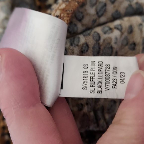 Peplum Blouse w/ Black/Brown Leopard Print -Plunge Front w/ Ruffle Accent S L - Picture 11 of 11